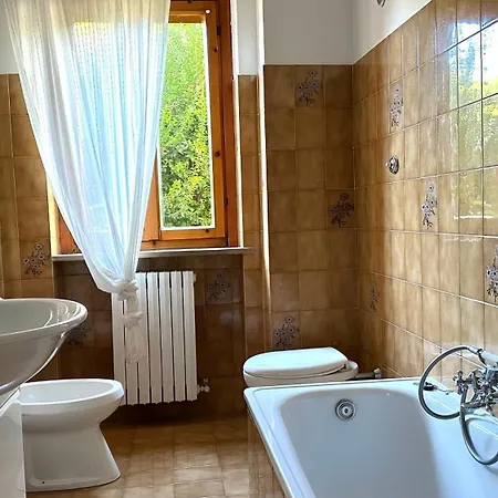 N194 - Numana, Ampio Trilocale Con Giardino דירה